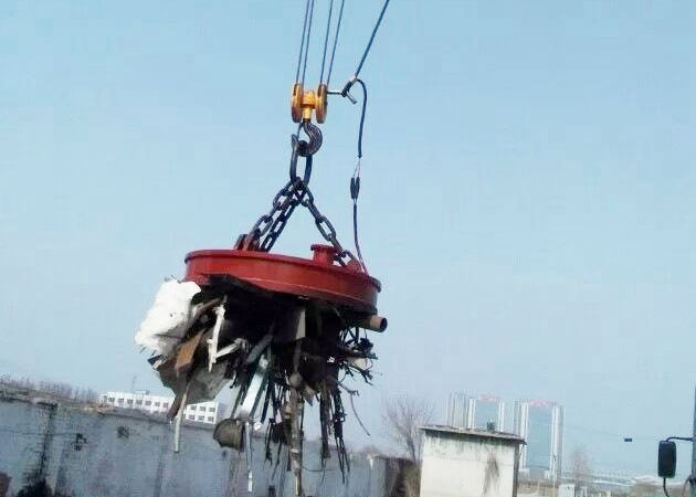 Scrap Yard Magnet Gantry Crane