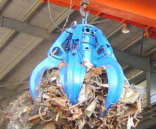 Scrap Handling Trash Crane