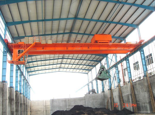 Grab Bucket EOT Crane