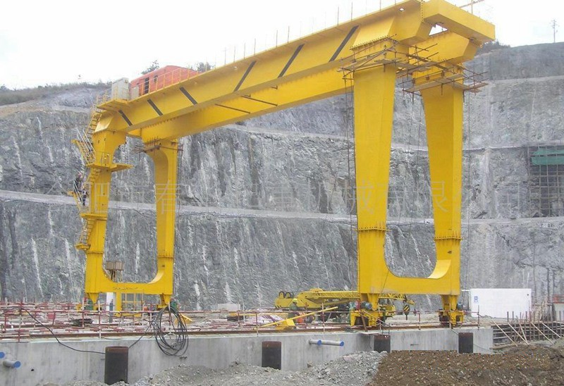 Marble Crane