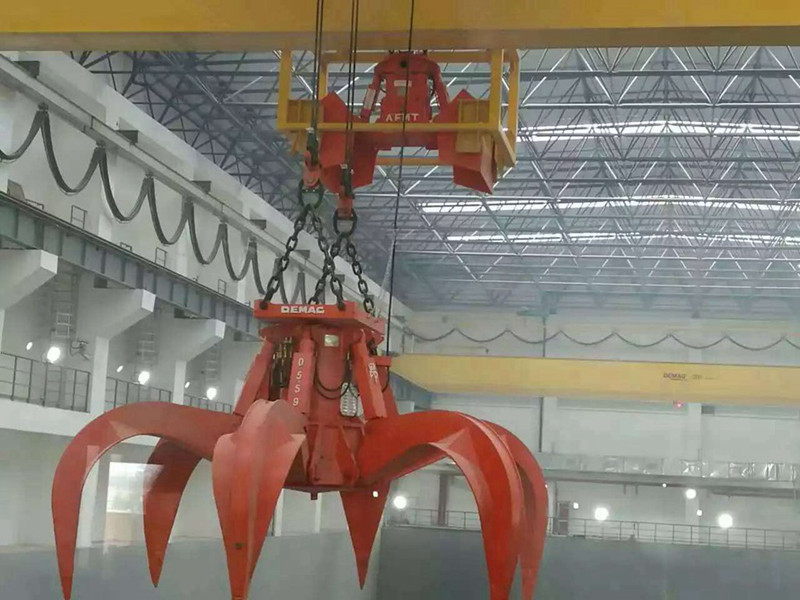 Garbage Waste Grab Crane