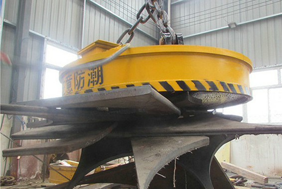 scrap yard crane electromagnet
