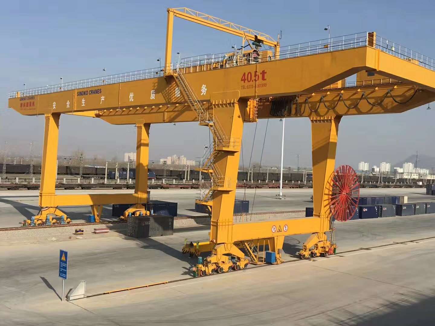 railway goliath cranes