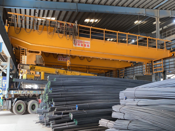 Overhead Crane with Electromagnetic Beam in Dhaka，Bangladesh.jpg