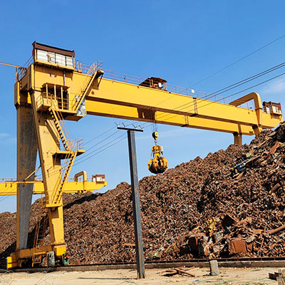 Crane for Scrap Yard