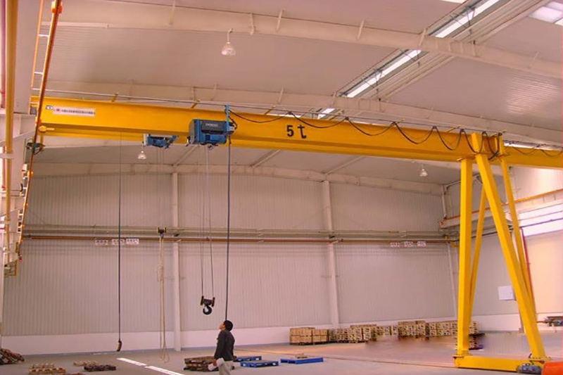 5 Ton gantry crane.jpg