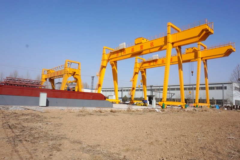 100 Ton gantry crane.jpg